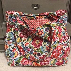 Vera Bradley large tote